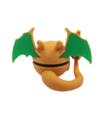 Charizard Ball Sentado 3D Coleccionable - Imagen 3